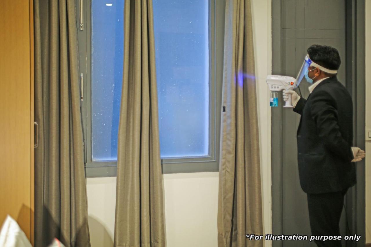 ホテル Oyo Townhouse 779 Gods County タラピス エクステリア 写真